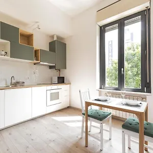 Appartamento Maciachini Renovated Studio!, Milano